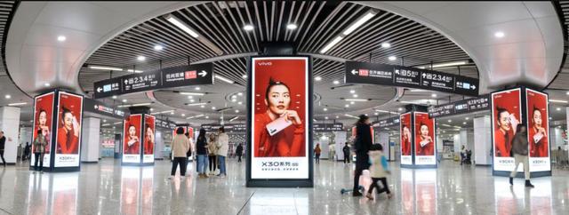 年度干货来了？@你抢阅新鲜出炉的新一线城市地铁媒体报告